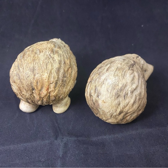 Hedgehog Painted Terracotta Figurines Set of 2 - Picture 4 of 8